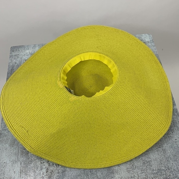 San Diego Hat Company Green Straw Giant Floppy Sun Hat main image 8